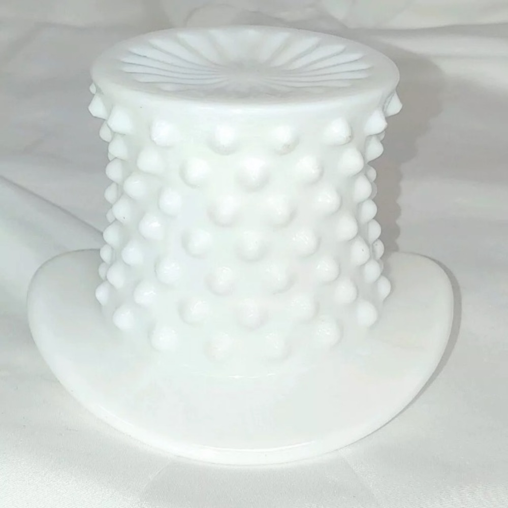 Vintage hobnail milk glass toothpick holder